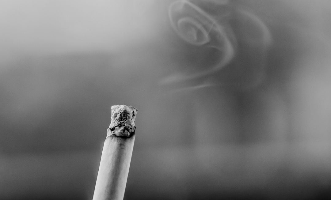 Smoking Puts Your Oral Health At Risk